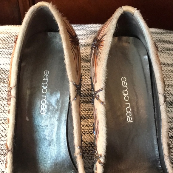 Sergio Rossi fur embroidered/beaded pumps - Picture 3 of 5